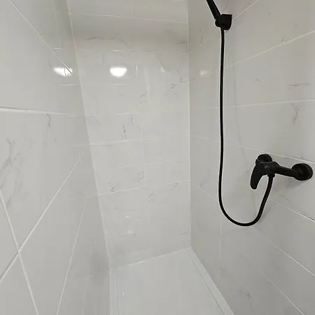 Confort ! Ville, Calme, Cinema Prive, Climatisation, Parking, Wifi