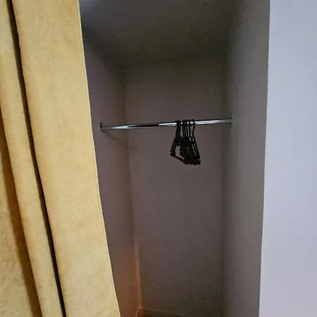Appartement Confort ! Ville, Calme, Cinéma Privé, Climatisation, Parking, Wifi *