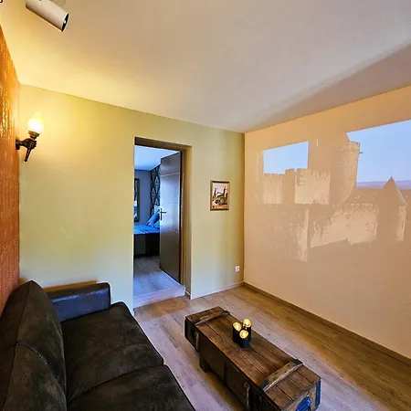 Confort ! Ville, Calme, Cinema Prive, Climatisation, Parking, Wifi Apartment