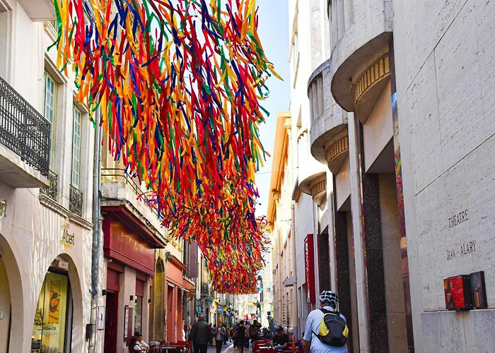 Confort ! Ville, Calme, Cinema Prive, Climatisation, Parking, Wifi * Carcassonne