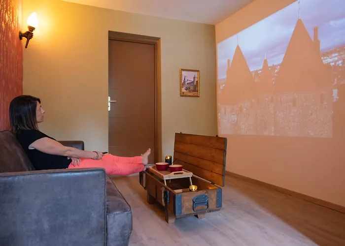 Confort ! Ville, Calme, Cinema Prive, Climatisation, Parking, Wifi *